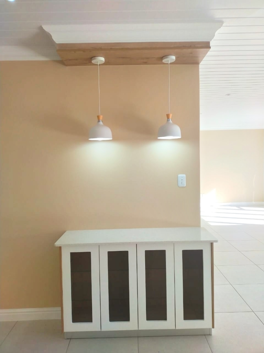 3 Bedroom Property for Sale in Reebok Western Cape